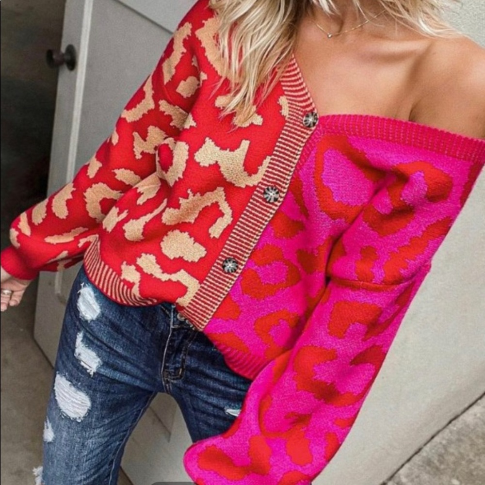 NWT Sold OUT VICI Two Skips A Beat two Tone leopard cardigan